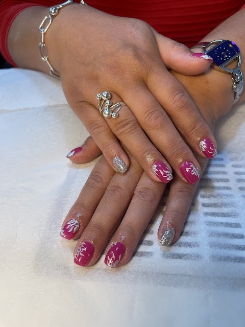 Little Saigon Nails spa and beauty