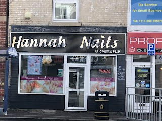Hannah nails