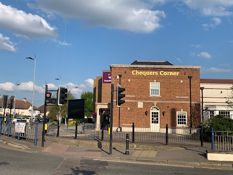 Chequers Corner Brewers Fayre