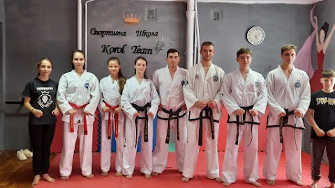 Спортивний клуб Taekwondo, Kickboxing, та Студія сучасного танцю "Korol team"