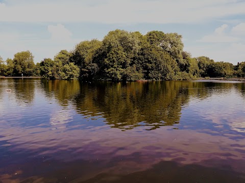 Platt Fields Park