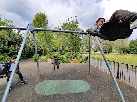 Garratt Park Children's Playground