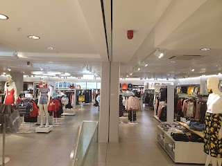 H&M