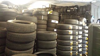 Tyres And Car Valeting