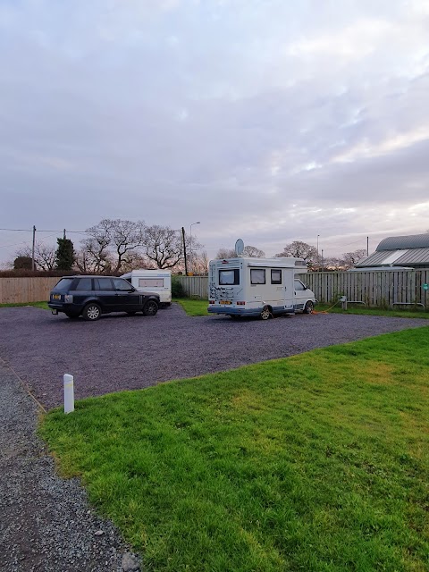 Oakwood Farm Touring Park