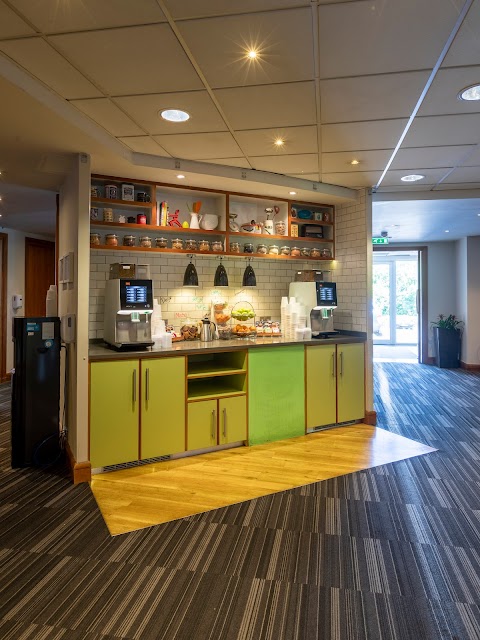 Holiday Inn Guildford, an IHG Hotel