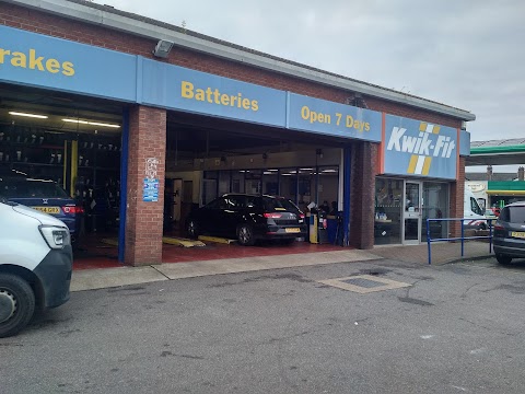 Kwik Fit - Croydon - Mitcham Road