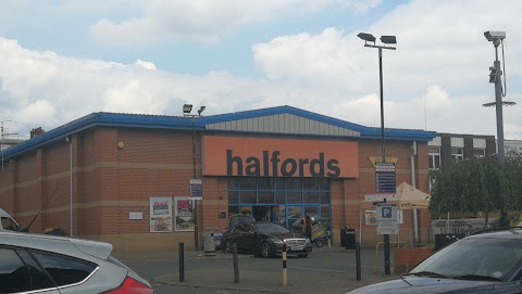 Halfords - Balham Store