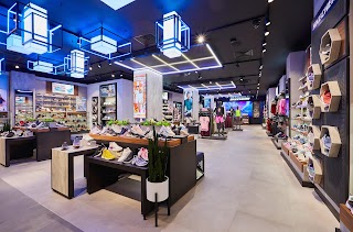 SKECHERS Retail