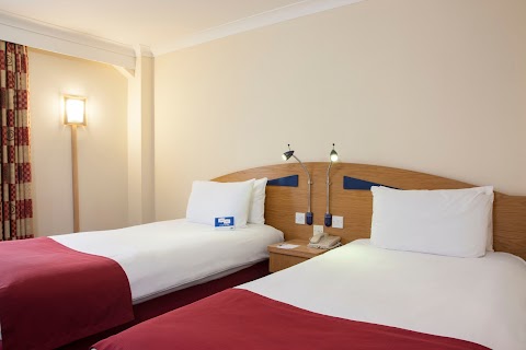 Holiday Inn Express Portsmouth - Gunwharf Quays, an IHG Hotel