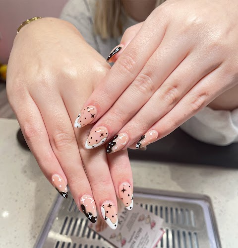 Kim Nails Beauty spa