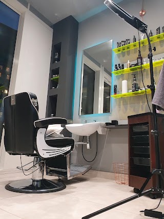 Rokas Hair & Beauty Salon