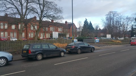 Queen Alexandra College