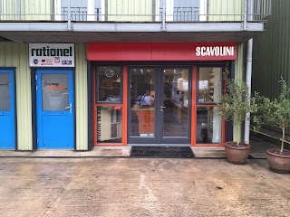 Jeremy Wright Ltd. "Scavolini"