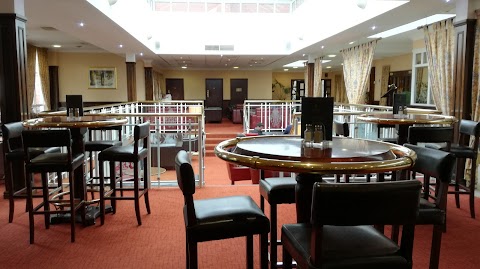 Arden Hotel & Leisure Club