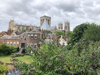 Association of Voluntary Guides to the City of York