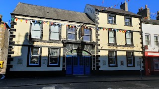 The Queen's Head Hotel