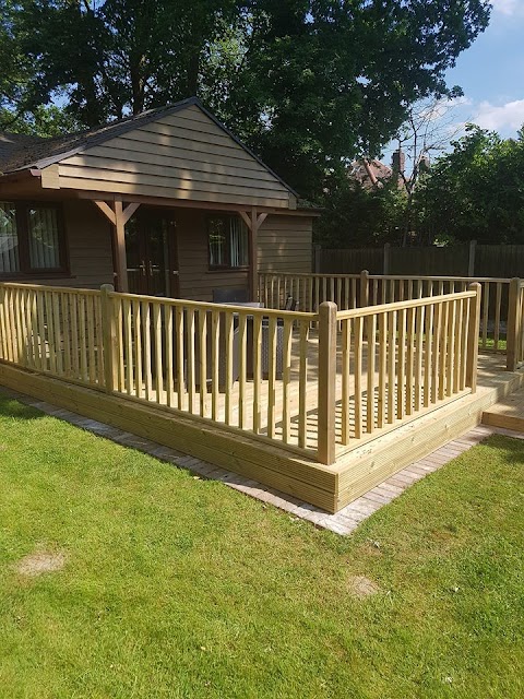 A&P Fencing (UK) Ltd