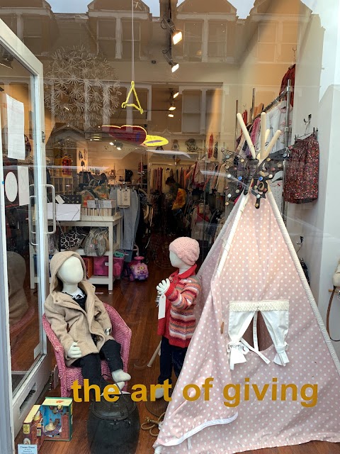 FARA Kids Charity Shop - Richmond Bridge