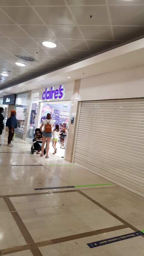 Claire's