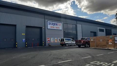 Screwfix Brackley