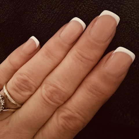 Harlow Nails