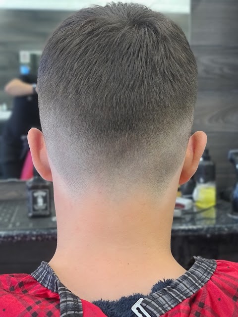 Master Cut Barbers