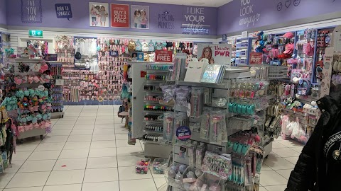 Claire's