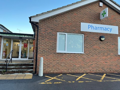 Day Lewis Pharmacy Finchampstead