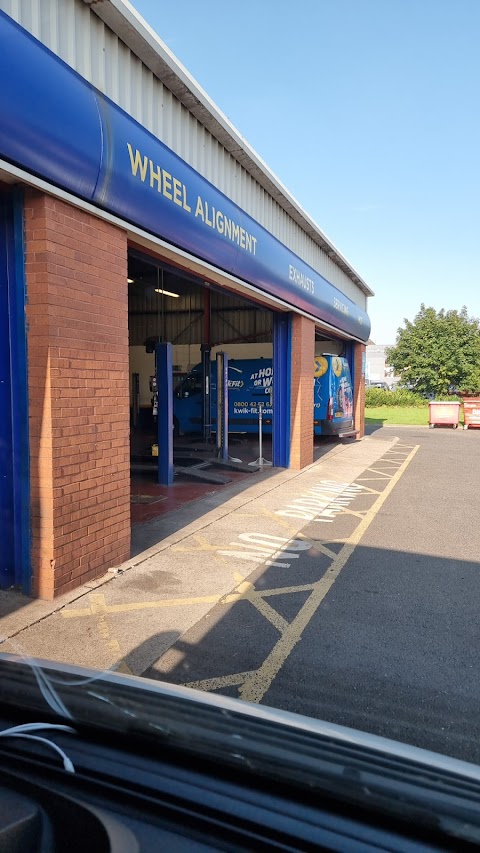 Kwik Fit - Oldham