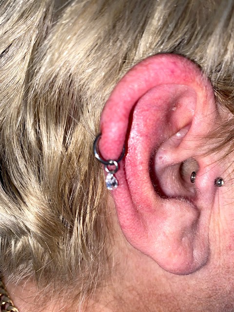 Piercings by geana