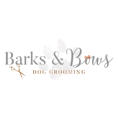 Barks & Bows Dog Grooming