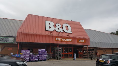 B&Q Worthing