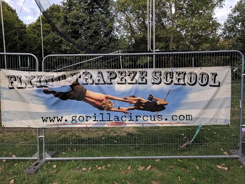 Gorilla Circus Regents Park Flying Trapeze School