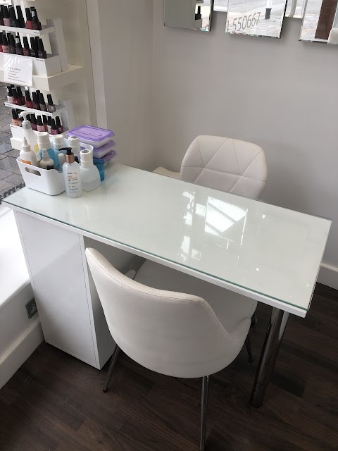 Sitting Pretty Salon Birkdale