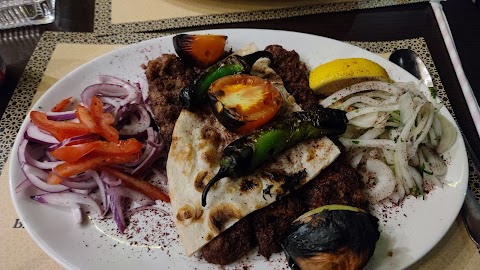 Samad Al Iraqi Restaurant