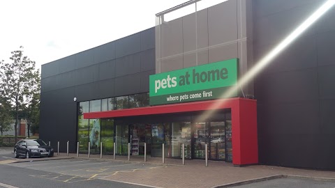 Pets at Home Leeds Crown Point