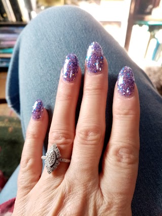 Glamour Nails