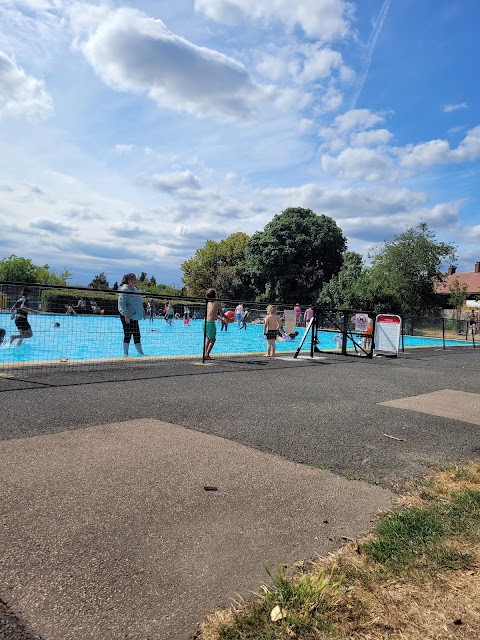 Hornfair Park Paddling Pool