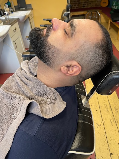 Musti Sharp Barbers London