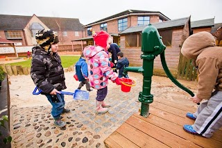 Kiddi Caru Day Nursery and Preschool Grange Park, Northampton