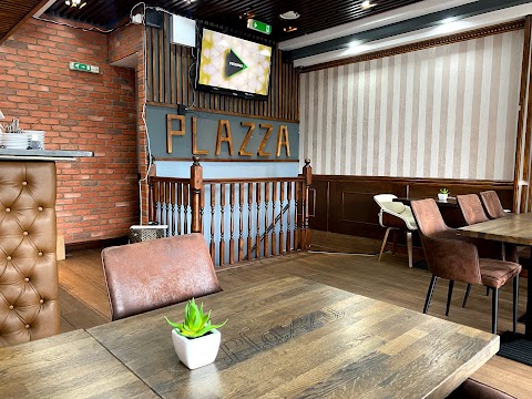 Plazza Cafe & Bar Restaurant