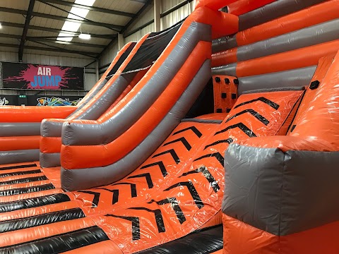 AirVault Inflatable & Trampoline Park