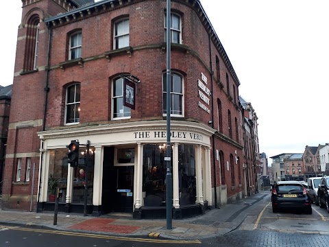 The Hedley Verity - Lloyds No.1 Bar