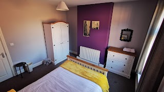 (K) Wolverhampton serviced accommodation & apartments, by Your Night Inn