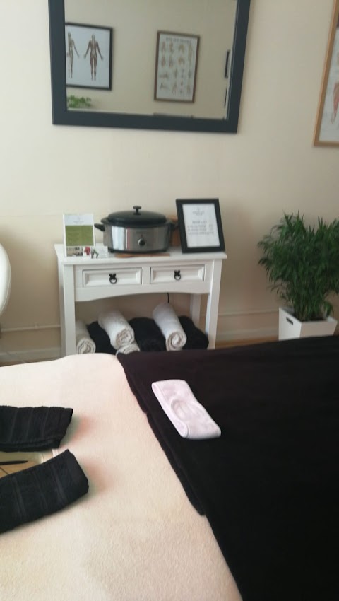 Mairead Curran Massage - Sport & Remedial Massage & Reflexology.