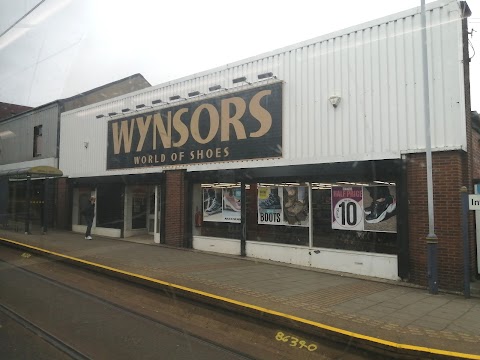 Wynsors World of Shoes