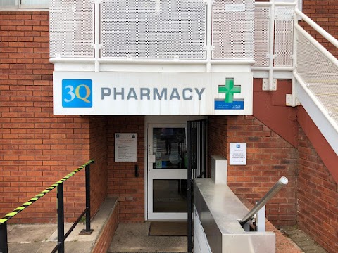 3Q Pharmacy and Travel Clinic