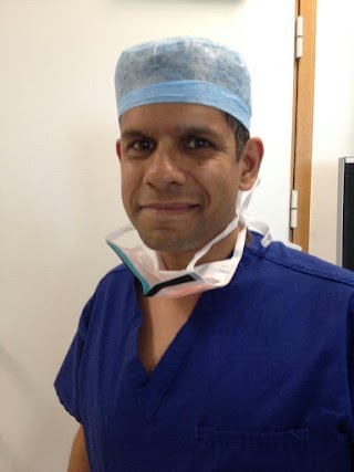 Neil Haldar MBBS MD FRCS Urologist