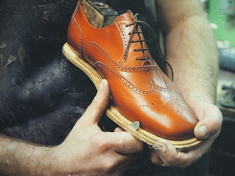 Tuttys Shoemakers